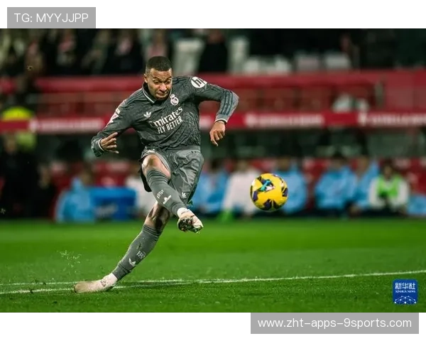 皇马训练场再现名场面,姆巴佩与维尼修斯配合默契满分,姆巴佩皇马青训 皇马训练场再现名场面,姆巴佩与维尼修斯配合默契满分,姆巴佩皇马青训